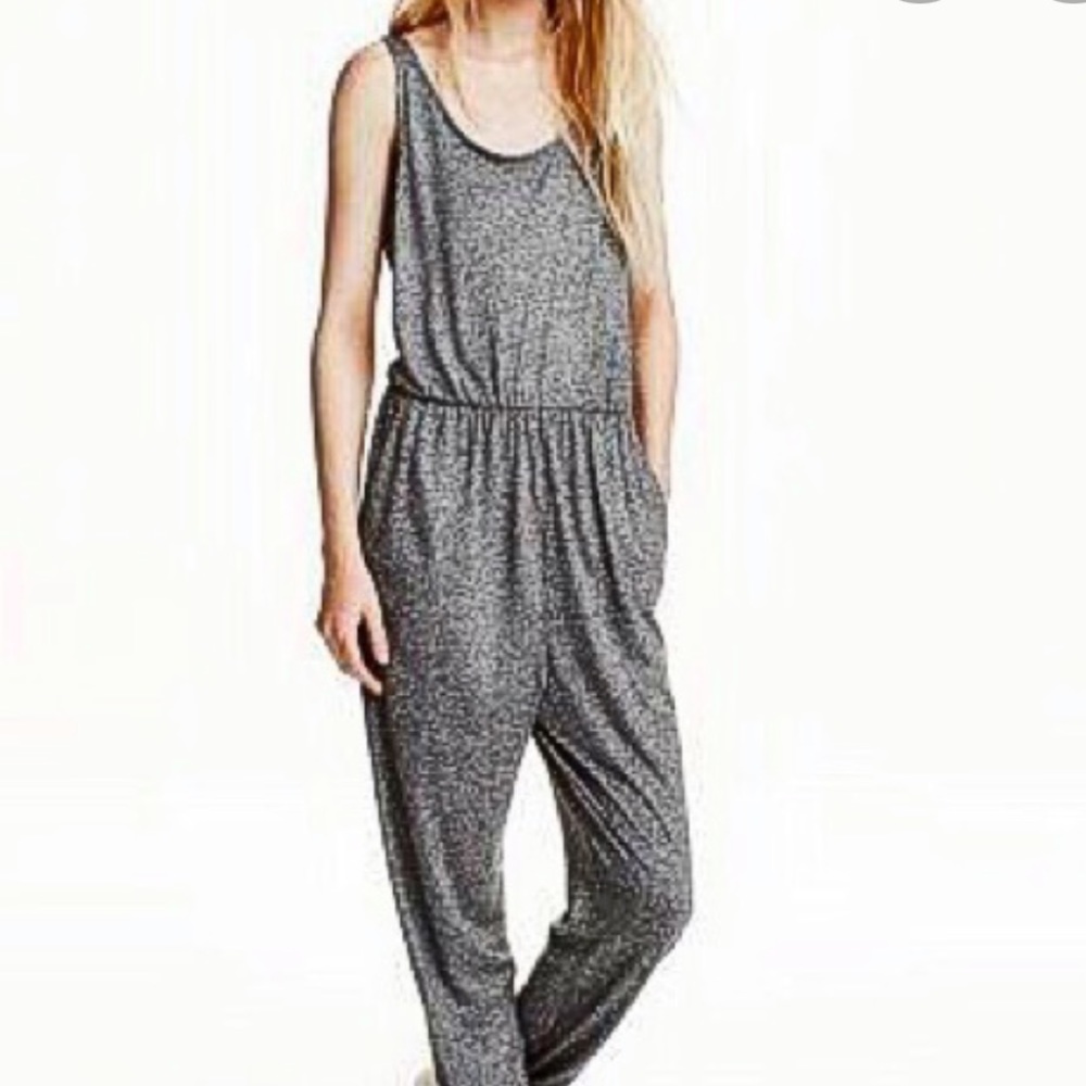 H&M DIVIDED HEATHER GRAY JUMPSUIT